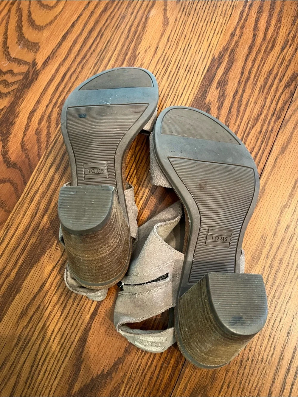 Toms Majorca Cutout Block Heel Sandals in Desert Taupe Suede